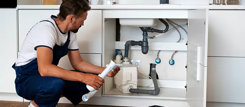 Pipe Joints Leakage Repair Services in Lundy Village, Brampton